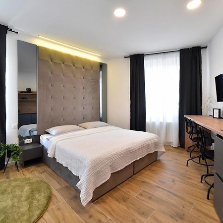 Olimp Apartments, 3Rd Floor, No Elevator Zagreb Exteriör bild
